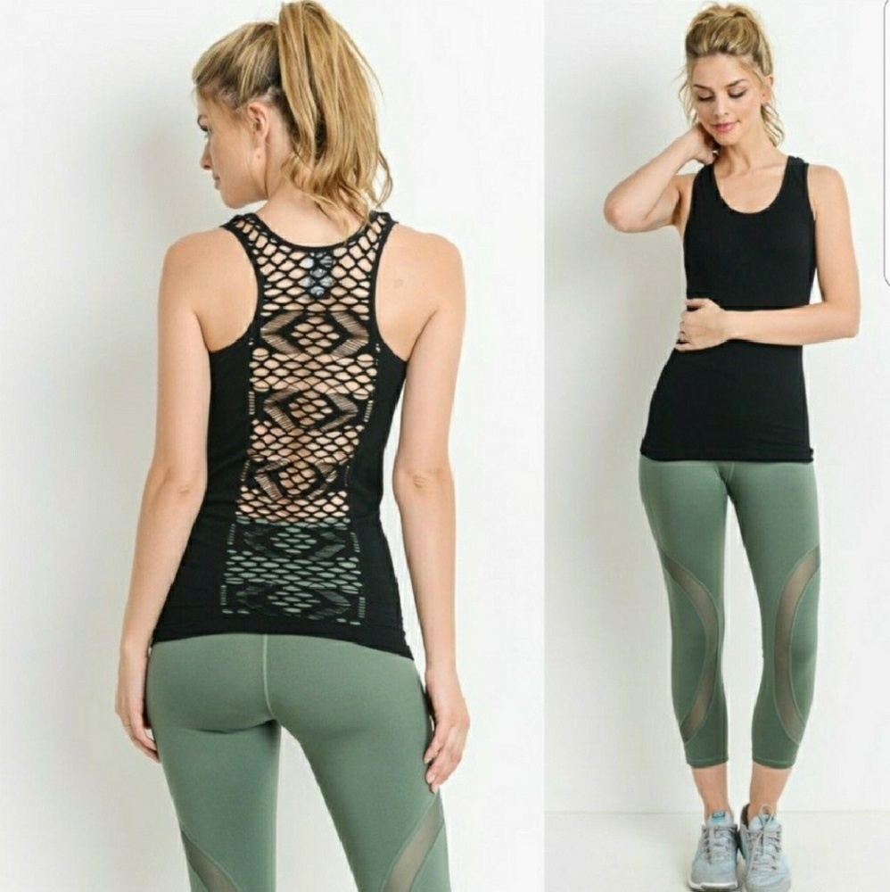 Last 1❗️S/M Black Ribbed Soft Workout Fishnet Tank - Picture 3 of 5